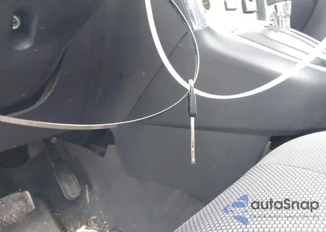 2003 Pontiac Vibe from USA, damaged, VIN 5Y2SL64843Z483625